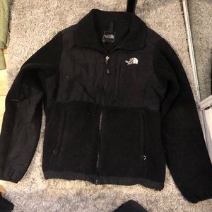 Women’s Black North Face Size Small